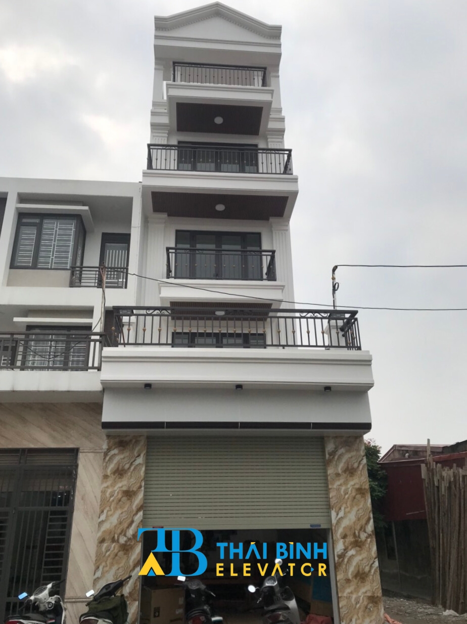 Bàn giao thang máy nhập khẩu Fuji HD đi vào sử dụng